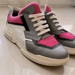 Prada Sneakers women size 9 US / 40 EU